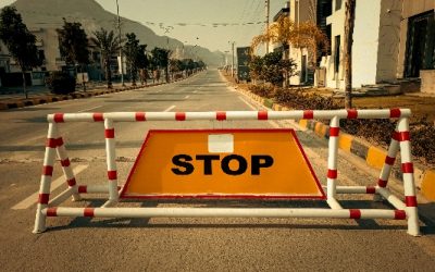 The 3 biggest roadblocks to avoid to achieve your goals